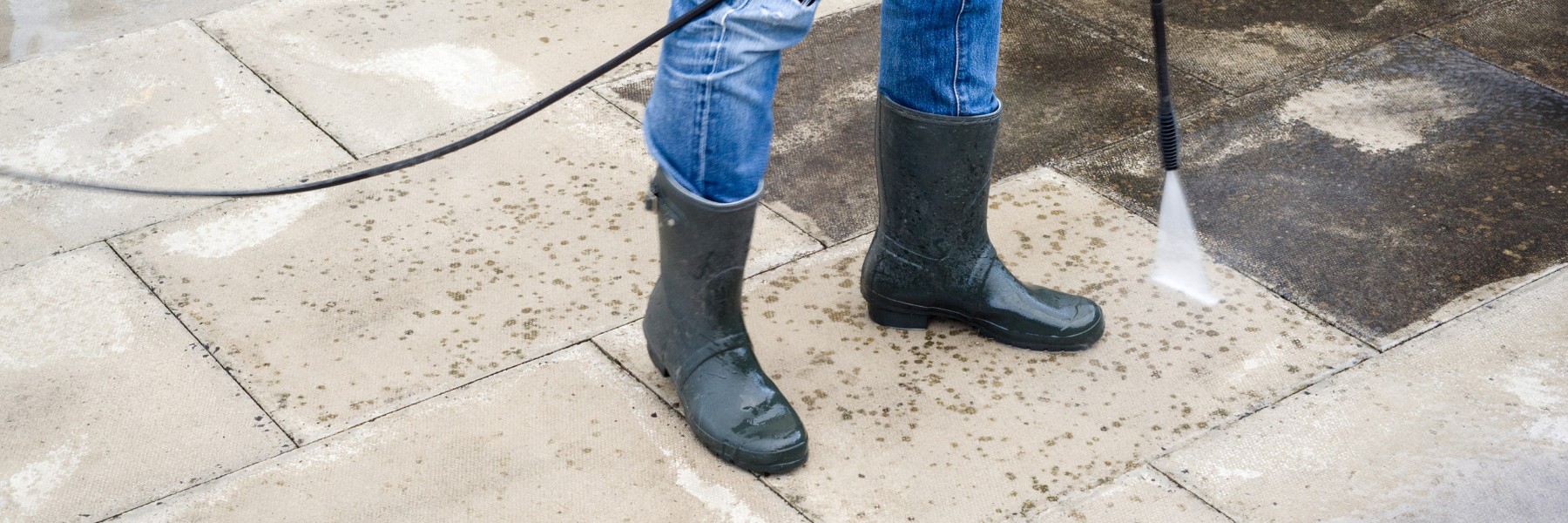 Exterior cleaning services in Elkhart, IN