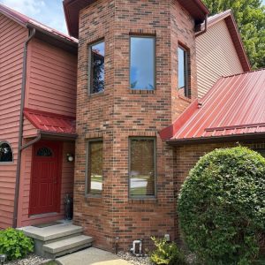 Exterior cleaning services in Elkhart, IN